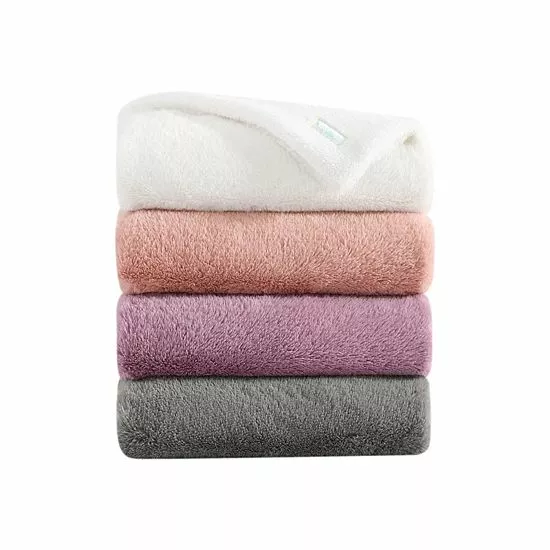 Koolaburra By UGG Shae Faux Fur Kids Throw Kb White 3 Koolaburra By UGG Shae Faux Fur Kids Throw Kb White - Image 3