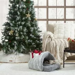 Koolaburra By UGG Junie Plush Sherpa Pet Bed 5 Koolaburra By UGG Junie Plush Sherpa Pet Bed -Koolaburra by UGG shop unnamed file 972